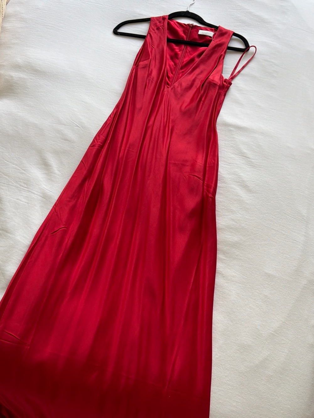 NWT Meshki Esme Plunge Dress in Red Satin - Picture 4 of 5